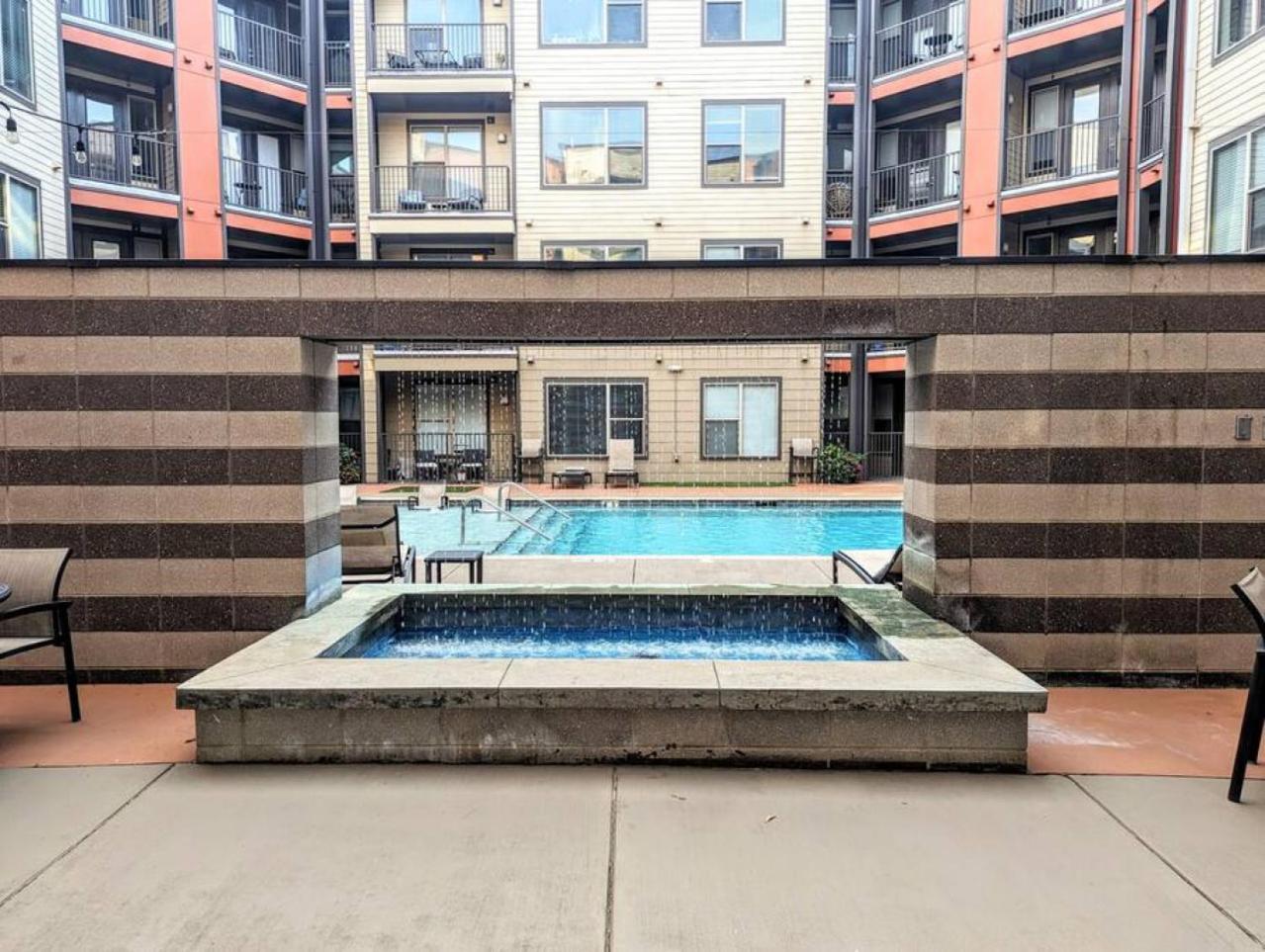 League Flats South End At South Blvd Apartment Charlotte Exterior photo